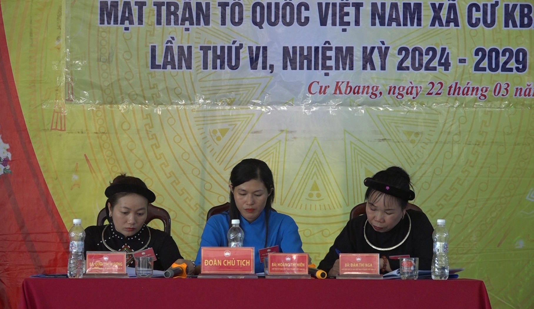 đoan chủ tịchlàm việc